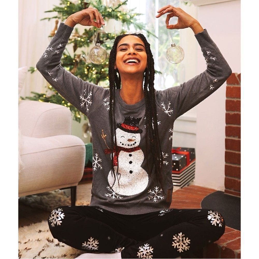 Tipsy Elves Grey Sequined Snow Day Ugly Christmas Sweater Sz M Holidays Festive